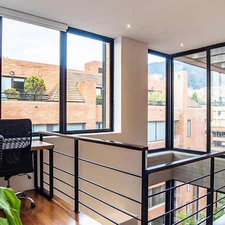 Apartamento Dazzling Duplex Penthouse In Rosales Bogotá Exterior foto